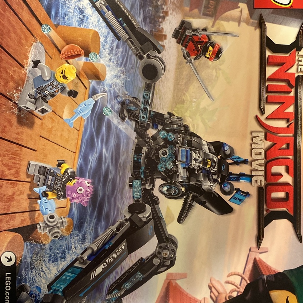 Lego Ninjago movie set water strider set 70611 - Picture 2 of 3